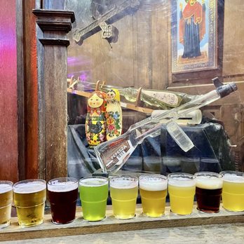 Delirium Café - Beer plank - Beer Bar Near Me - Brussels, BRU Delirium Café - Beer plank - Beer Bar Near Me - Brussels, BRU
