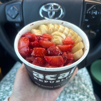 Acai Republic - Medium São Paulo - Acai Bowls Near Me - Goodyear, Arizona Acai Republic - Medium São Paulo - Acai Bowls Near Me - Goodyear, Arizona