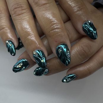 Radiant Nails Spa - Waxing Near Me - Los Angeles, California