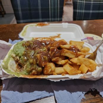 Jolly Fryer - Pie meal - chips, peas, pie and gravy - Fish & Chips Near Me - Llanfairfechan, CWY Jolly Fryer - Pie meal - chips, peas, pie and gravy - Fish & Chips Near Me - Llanfairfechan, CWY