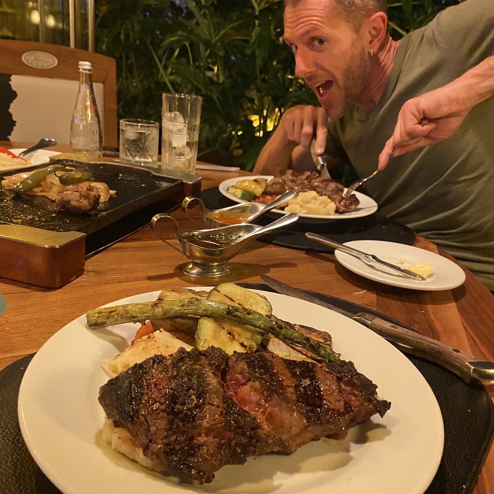 Ribeye for 2 (medium) grilled vegetables and mashed potatoes Ribeye for 2 (medium) grilled vegetables and mashed potatoes