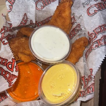 Chickie's and Pete's - Chicken tenders - American Near Me - Philadelphia, Pennsylvania Chickie's and Pete's - Chicken tenders - American Near Me - Philadelphia, Pennsylvania