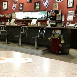 The Drift Inn Restaurant - The kitchen and counter service.