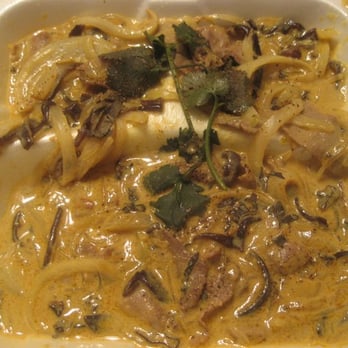 Minh Hai Restaurant - #48 Bo Hoac Ga Xao Lan-Beef sauteed with black mushrooms, clear vermicelli, onions, curry spices and coconut milk (SPICY!) - Vietnamese Near Me - Cranston, Rhode Island Minh Hai Restaurant - #48 Bo Hoac Ga Xao Lan-Beef sauteed with black mushrooms, clear vermicelli, onions, curry spices and coconut milk (SPICY!) - Vietnamese Near Me - Cranston, Rhode Island