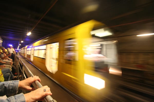  BVG U-BAHN-CABRIO - Updated September 2025 - 45 Photos - Berlin Illustration 