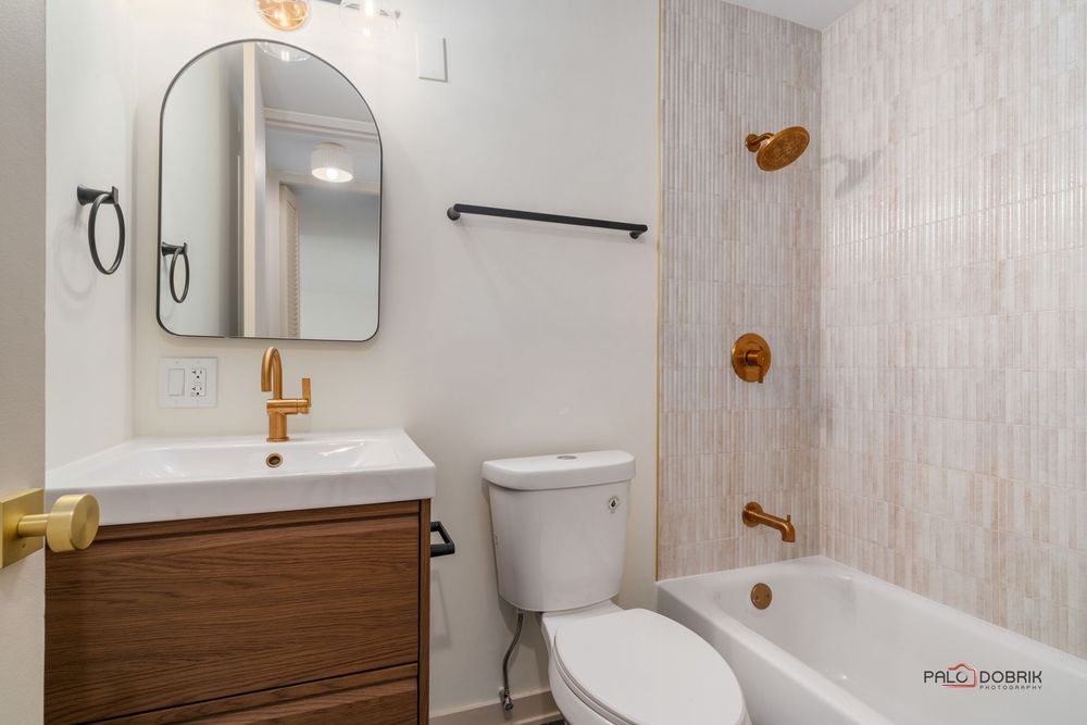 Slide of Hazi Builders - Skokie