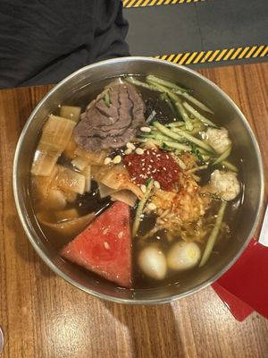 Guk Su Jip 국수집 - 北方面家 - Cold Korean Noodle Naengmyeon (냉면) & Dolsot Bibimbap by null