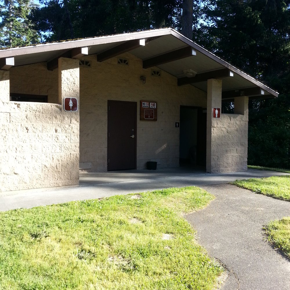 Spinreel Campground - Restrooms - Campgrounds Near Me - North Bend, Oregon Spinreel Campground - Restrooms - Campgrounds Near Me - North Bend, Oregon