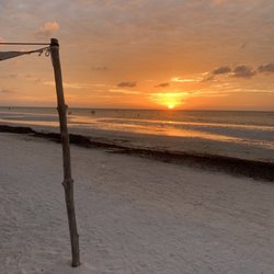 Punta Caliza - Sunset from beach club