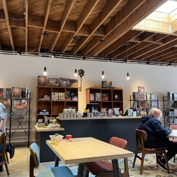 Game N Grounds - Seating area - Coffee & Tea Near Me - Los Angeles, California