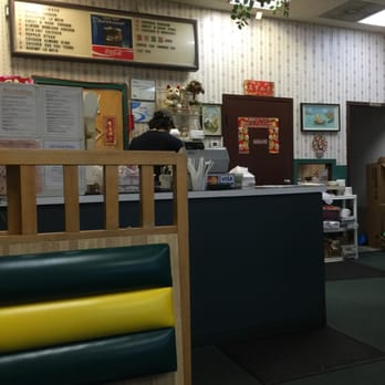 Wing Garden - the inside of a restaurant - Chinese Near Me - Flushing, Michigan