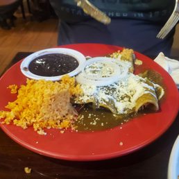 Enchiladas Verdes O De Mole