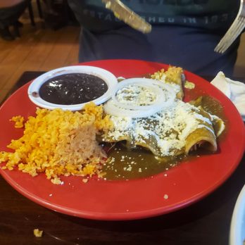 Fiesta Oaxaqueña - Friend got enchilada verdes - Mexican Near Me - Pleasantville, New Jersey