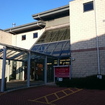 DoubleTree by Hilton Hotel Aberdeen City Centre - Entrance - Hotels Near Me - Aberdeen, ABE