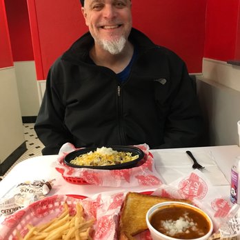 Steak ’n Shake - Burgers Near Me - Hoffman Estates, Illinois