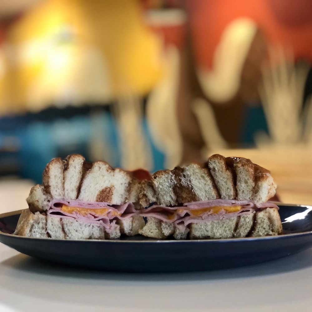 TRENARY TOAST CAFE Updated July 2024 44 Photos & 28 Reviews 153 W