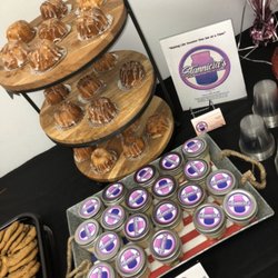 Stannicia’s Sweets In a Jar - Mini pound cakes and banana puddings!