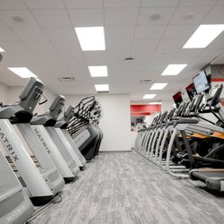 Highpoint Fitness - Cardio machines