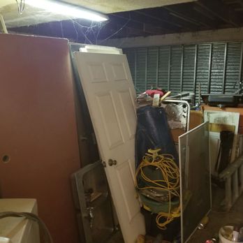 Silverfox Hauling Services - Before - Junk Removal & Hauling Near Me - Pomona, California