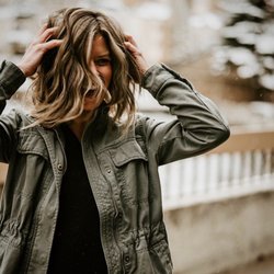 High Rocky Hair - @shareestyles_ color and style