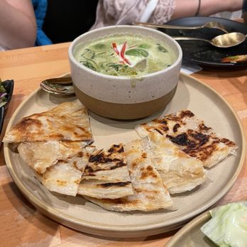 Manaao - "Green Curry Rib-eye with Roti" Gaeng Kiew Wan Neua Roti - Thai Near Me - Tustin, California Manaao - "Green Curry Rib-eye with Roti" Gaeng Kiew Wan Neua Roti - Thai Near Me - Tustin, California