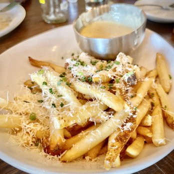 Eureka - Truffle Cheese Fries - American Near Me - Santa Clara, California Eureka - Truffle Cheese Fries - American Near Me - Santa Clara, California