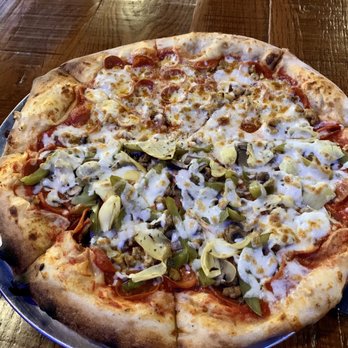 Borgata Pizza Cafe - 16" pizza - Italian Near Me - Worthington, Ohio Borgata Pizza Cafe - 16" pizza - Italian Near Me - Worthington, Ohio