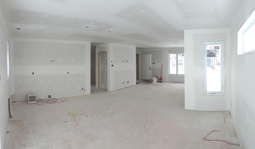 PLÂTRAGE B L 10 Photos 75 Rue Claude, Drummondville, Quebec