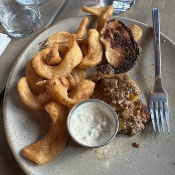 Rising Tide Tavern - Disgusting food - American Near Me - Pacific Beach, Washington Rising Tide Tavern - Disgusting food - American Near Me - Pacific Beach, Washington