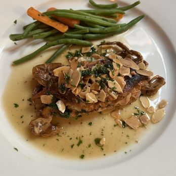 Café Normandie Restaurant - Soft shell Crab - French Near Me - Annapolis, Maryland