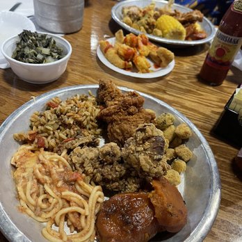 Berry's Seafood & Catfish House - Seafood Near Me - Florence, Mississippi Berry's Seafood & Catfish House - Seafood Near Me - Florence, Mississippi