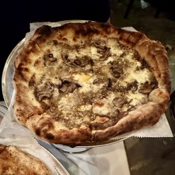 Harry's Pizzeria - Coconut Grove - Mushroom Pizza - Pizza Near Me - Miami, Florida Harry's Pizzeria - Coconut Grove - Mushroom Pizza - Pizza Near Me - Miami, Florida