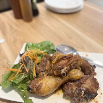 Let's Thai - Crispy Garlic Chicken - Thai Near Me - Santa Clarita, California Let's Thai - Crispy Garlic Chicken - Thai Near Me - Santa Clarita, California