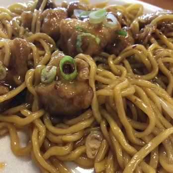 Mark Pi's Express - Mark pi's chicken over noodles. - Chinese Near Me - Columbus, Ohio