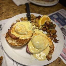 Eggs Benedict