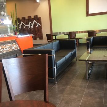 Teapioca Lounge - Couch - Bubble Tea Near Me - Austin, Texas