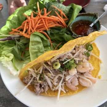 Star Noodle - Vietnamese Crepe - Asian Fusion Near Me - Lahaina, Hawaii Star Noodle - Vietnamese Crepe - Asian Fusion Near Me - Lahaina, Hawaii