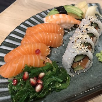 Suuni's Sushi - Sushi Bars Near Me - Lidingö, Alberta Suuni's Sushi - Sushi Bars Near Me - Lidingö, Alberta