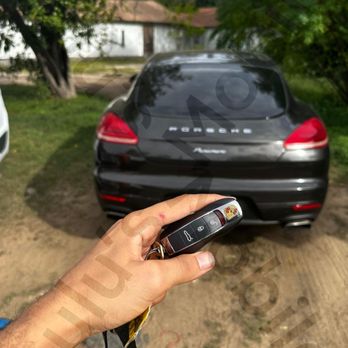 Lulu's Mobile Lock and Key - porsche panamera 2016 all keys lost - Keys & Locksmiths Near Me