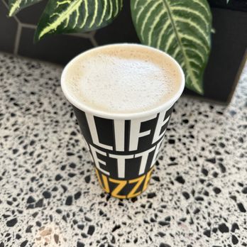 Better Buzz Temecula - Vanilla Bean Latte with oat. - Coffee & Tea Near Me - Temecula, California