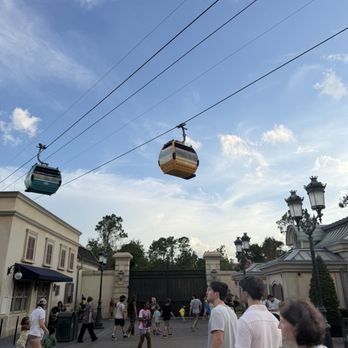 EPCOT - Amusement Parks Near Me - Lake Buena Vista, Florida