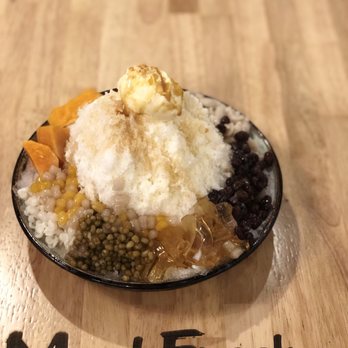 Meet Fresh - 8 Treasures Shaved Ice (overhead/side) - Desserts Near Me - Atlanta, Georgia Meet Fresh - 8 Treasures Shaved Ice (overhead/side) - Desserts Near Me - Atlanta, Georgia