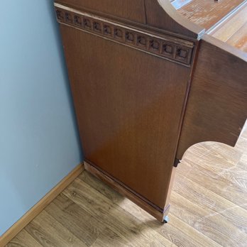 PS Home Services - Upright piano damage to left upper and lower side - Junk Removal & Hauling Near Me