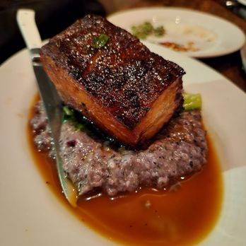 Gjelina - Pork belly and Oaxaca grits - New American Near Me - Venice, California Gjelina - Pork belly and Oaxaca grits - New American Near Me - Venice, California