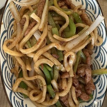 Arcadia Garden Cafe - Stir-fried Udon Noodles - Chinese Near Me - Arcadia, California