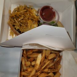 Bin 4 Burger Lounge - The Angry Bull with fries