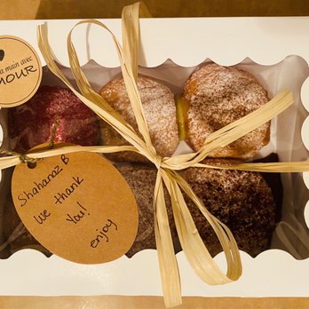 Bomboloni Boss - Italian Near Me - Montreal, Quebec Bomboloni Boss - Italian Near Me - Montreal, Quebec