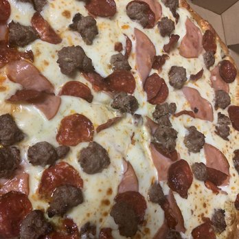 Bona Pizza - Pizza with pepperoni, sausage, ham, extra cheese and garlic sauce. - Pizza Near Me - San Jose, California Bona Pizza - Pizza with pepperoni, sausage, ham, extra cheese and garlic sauce. - Pizza Near Me - San Jose, California