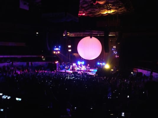 Smart Araneta Coliseum by null
