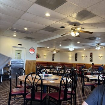 Big Heng - Dining room - Chinese Near Me - Peoria, Arizona Big Heng - Dining room - Chinese Near Me - Peoria, Arizona